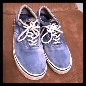*SOLD* WASHED BLUE SPERRY TOP-SIDER
HALYARD